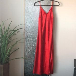Silky strappy back red dress